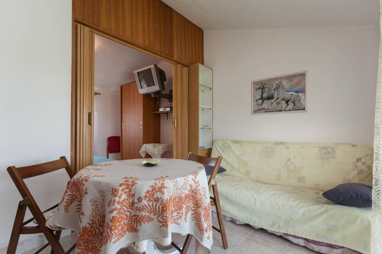 Appartamento Studio-apartman Giovanina Banjole Esterno foto